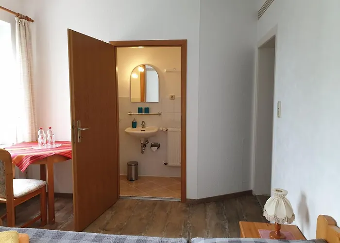 Kottmarschenke - Gaestezimmer Und Am Guest house